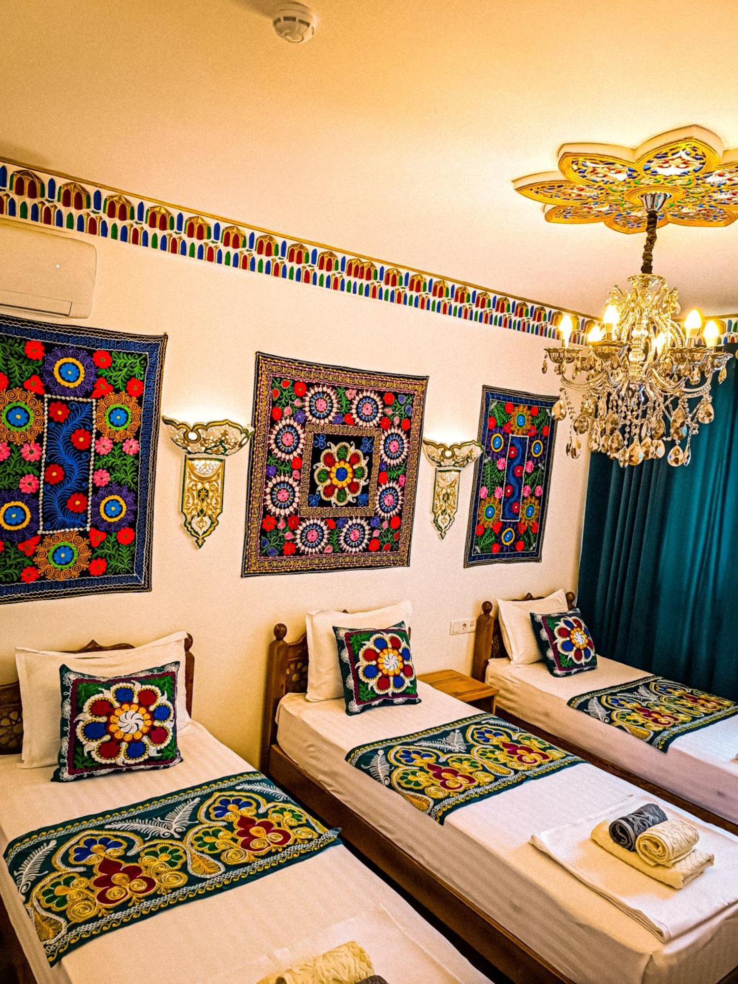 Meros Hotel Buxoro Ngoại thất bức ảnh